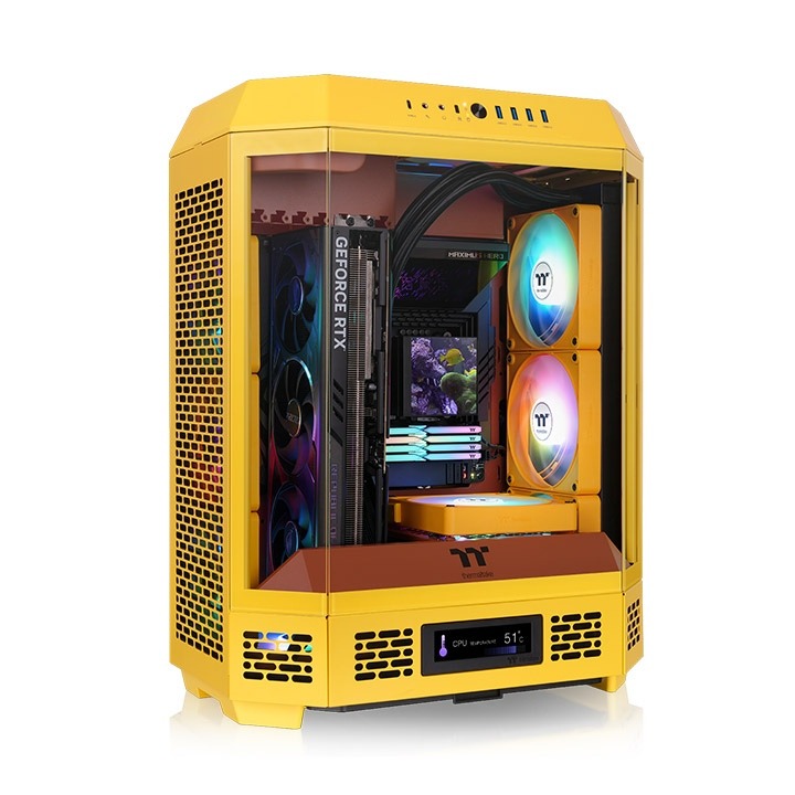 هيكل Thermaltake The Tower 600 متوسط البرج، مزود بألواح زجاج مقوى بسماكة 3 مم، يدعم مبردًا مائيًا AIO حتى 420 مم (الجانب الأيمن) وحتى 360 مم (الجانب الأيسر)، لون كراميل الزبدة.